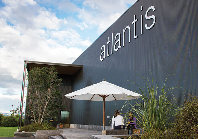 atlantis bathroom style
